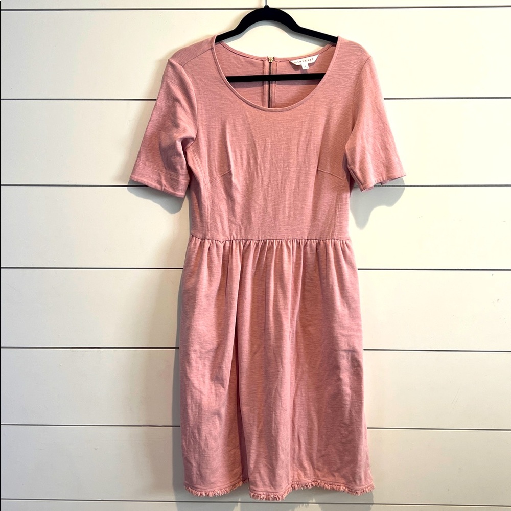 DownEast pink dress. Excellent condition. Comfortable w/pockets